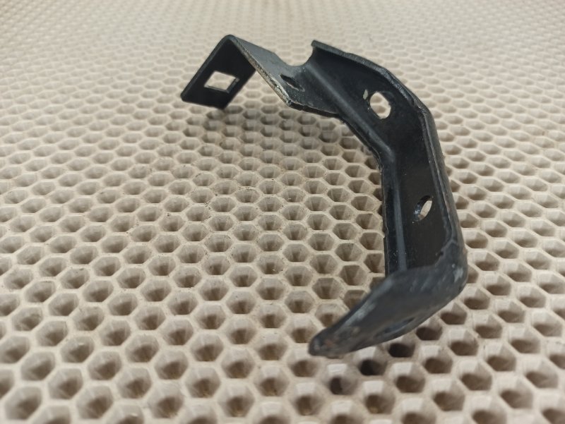 кронштейн, 400 рублей, Екатеринбург