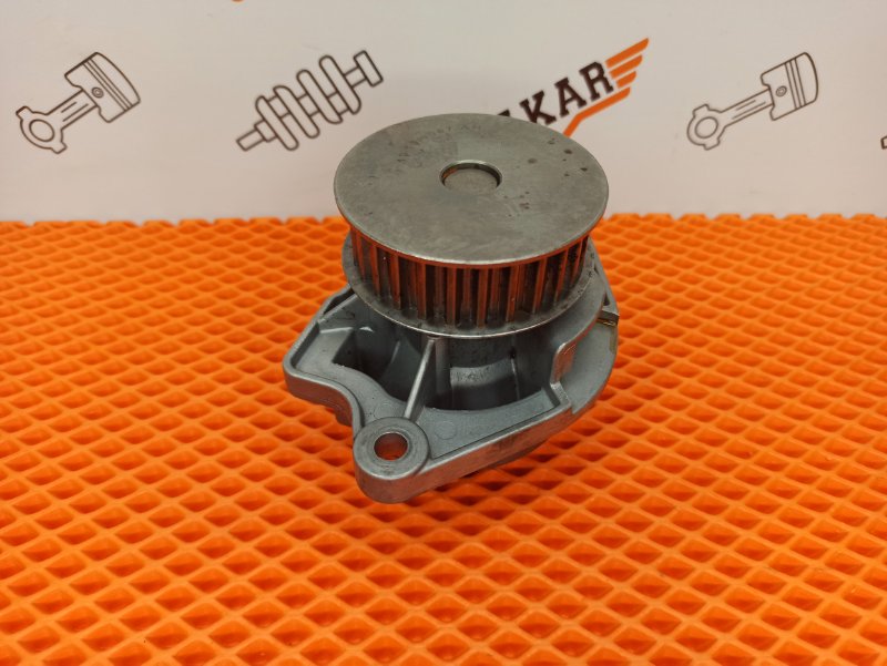 помпа, 700 рублей, Екатеринбург