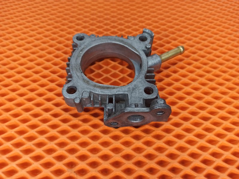 Фланец дроссельной заслонки, 1000 рублей, Екатеринбург