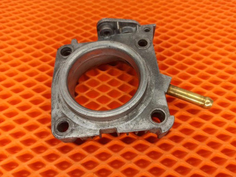 Фланец дроссельной заслонки, 1000 рублей, Екатеринбург