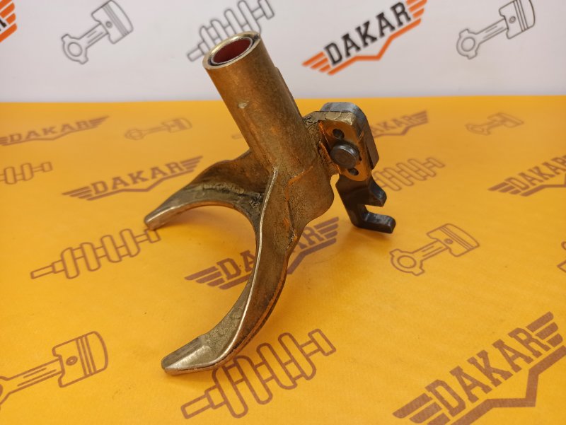 Вилка МКПП, 700 рублей, Екатеринбург