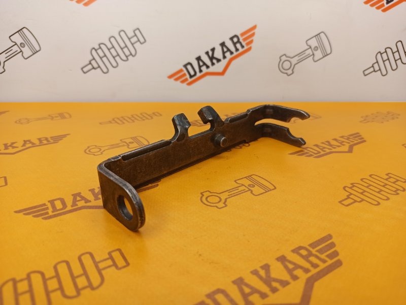 Вилка пятой передачи, 1000 рублей, Екатеринбург