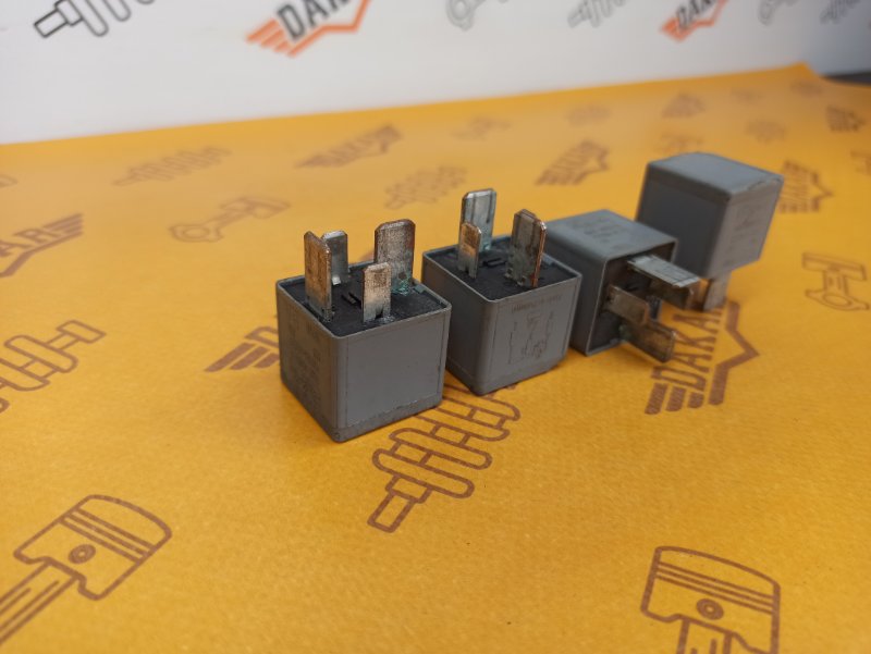 реле, 500 рублей, Екатеринбург