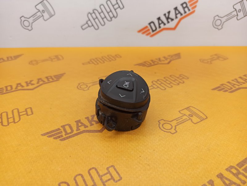 Кнопка управления магнитолой на руль, 400 рублей, Екатеринбург