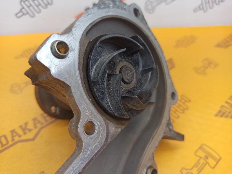 помпа, 700 рублей, Екатеринбург