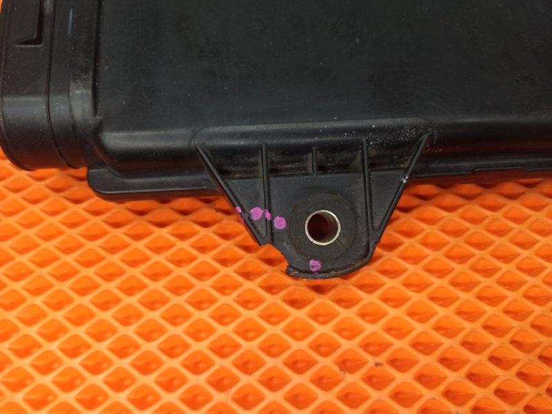 Корпус воздушного фильтра нижняя часть, 500 рублей, Екатеринбург