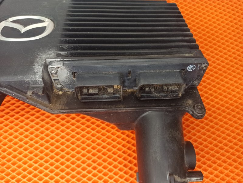 Корпус воздушного фильтра верхняя часть, 1500 рублей, Екатеринбург