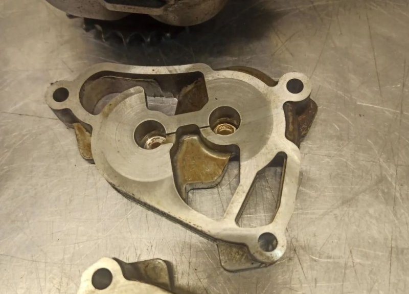 насос масляный, 1500 рублей, Екатеринбург