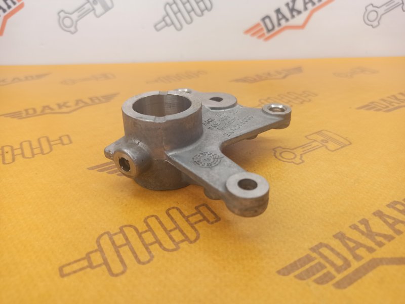 Кронштейн вала маслонасоса, 400 рублей, Екатеринбург