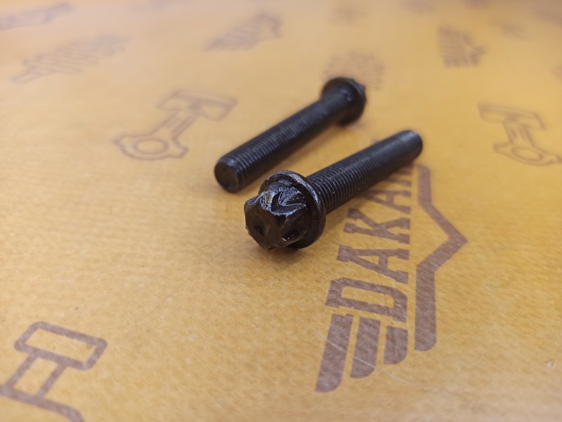 Болт шатуна, 300 рублей, Екатеринбург