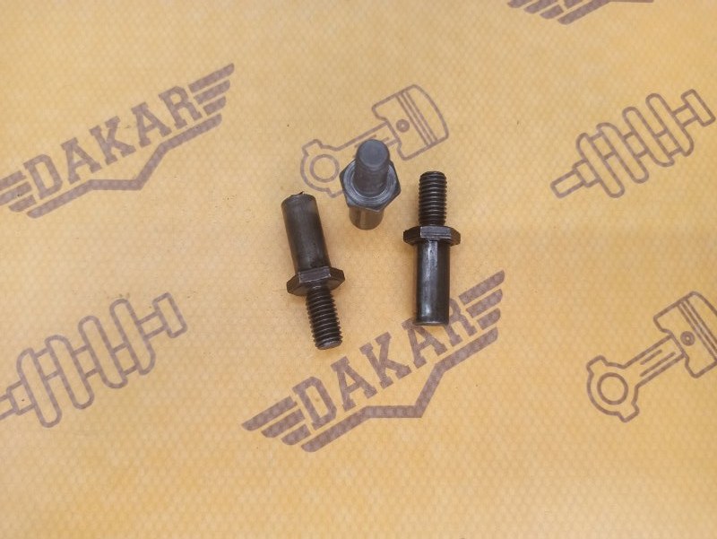 Болт башмака натяжителя цепи, 300 рублей, Екатеринбург