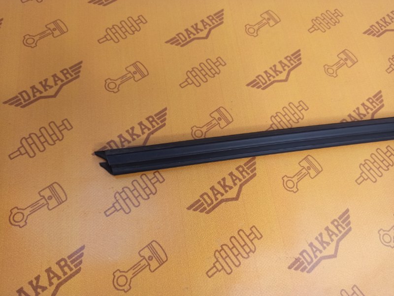 молдинг стекла, 500 рублей, Екатеринбург