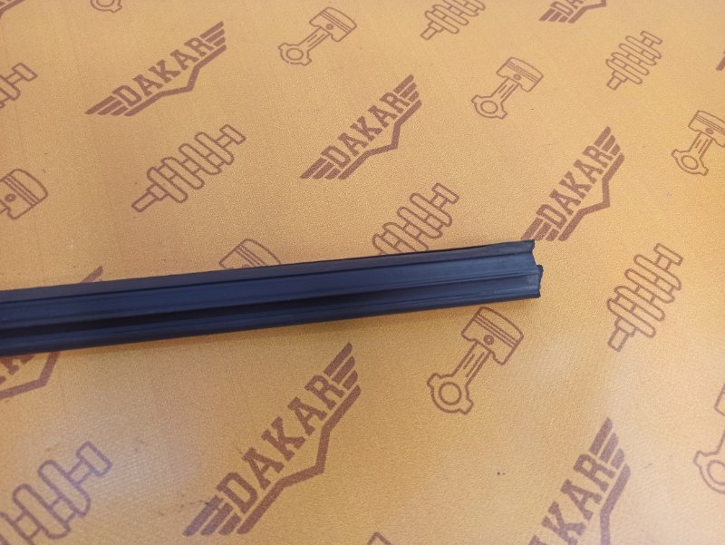 молдинг стекла, 500 рублей, Екатеринбург