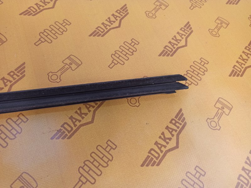 молдинг стекла, 500 рублей, Екатеринбург