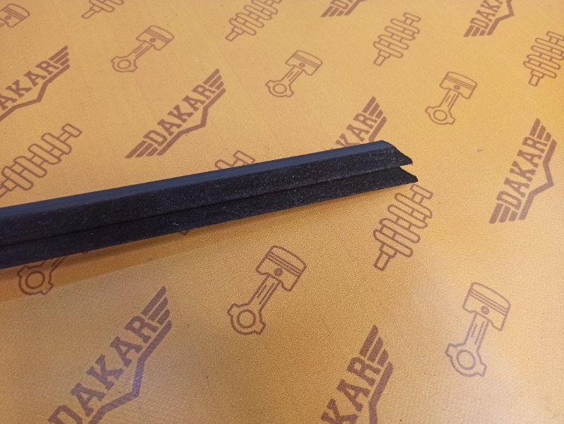 молдинг стекла, 400 рублей, Екатеринбург