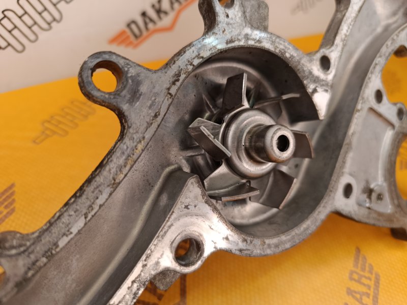 помпа, 700 рублей, Екатеринбург