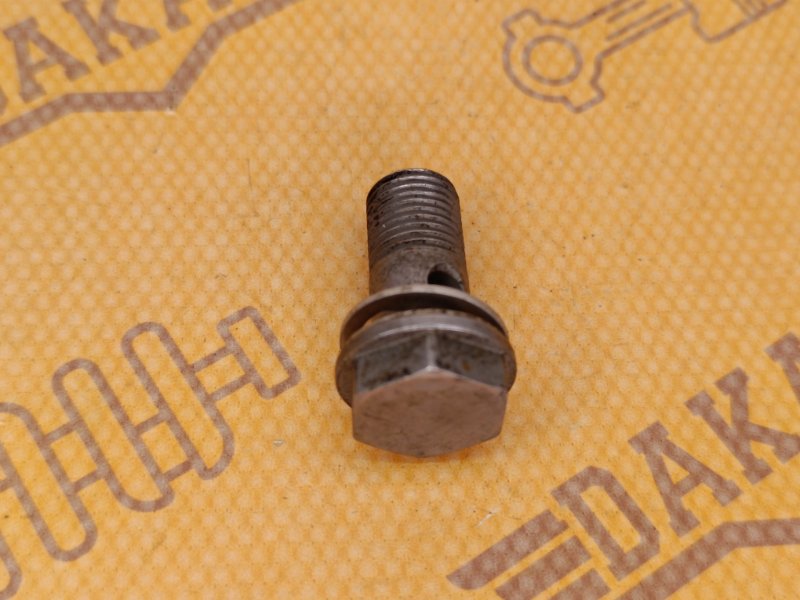 Болт вакуумной трубки, 500 рублей, Екатеринбург