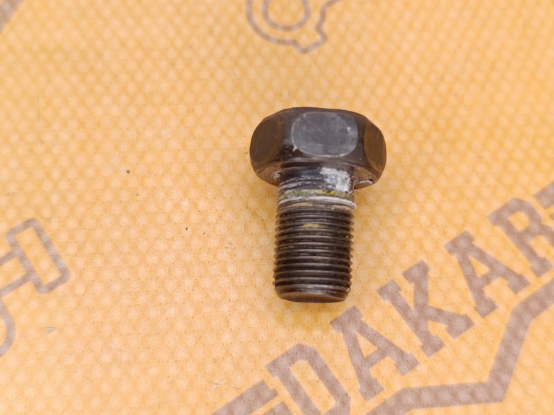 болт маховика, 300 рублей, Екатеринбург