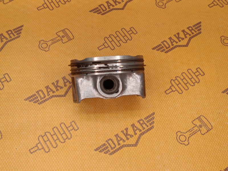 поршень, 2000 рублей, Екатеринбург