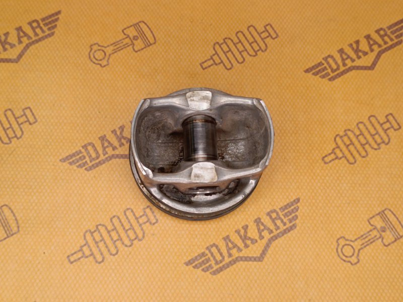 поршень, 2000 рублей, Екатеринбург