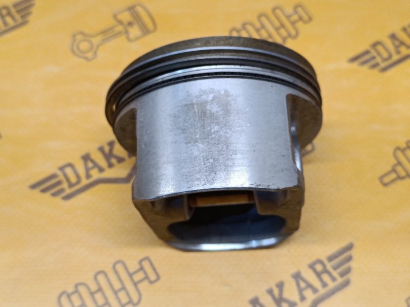 поршень, 500 рублей, Екатеринбург