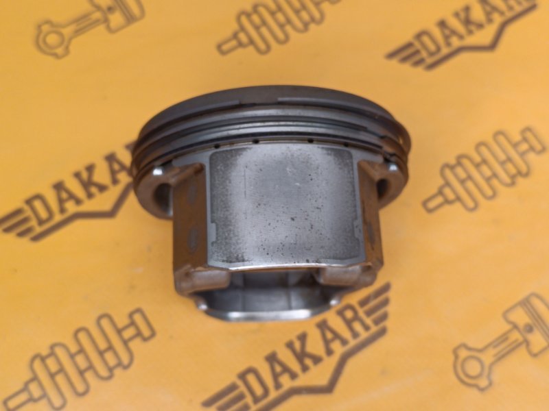 поршень, 1000 рублей, Екатеринбург