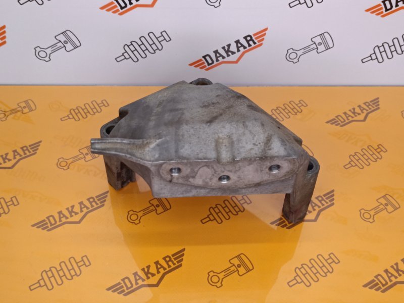 кронштейн двигателя, 1000 рублей, Екатеринбург