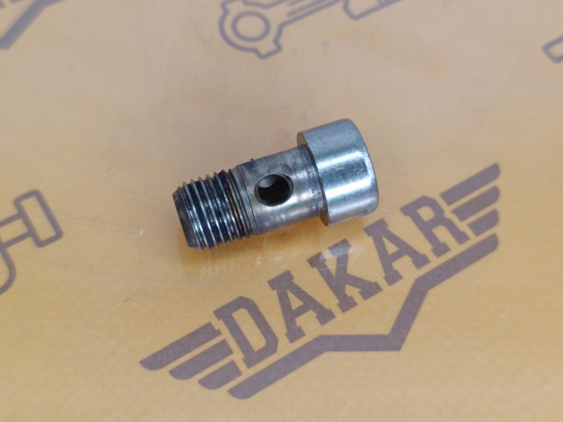 болт масляной трубки, 500 рублей, Екатеринбург