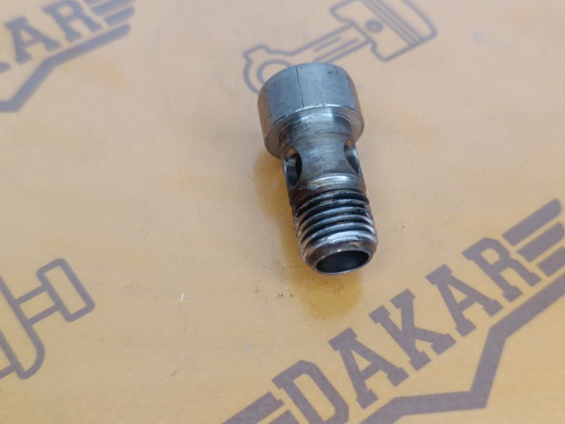 болт масляной трубки, 500 рублей, Екатеринбург