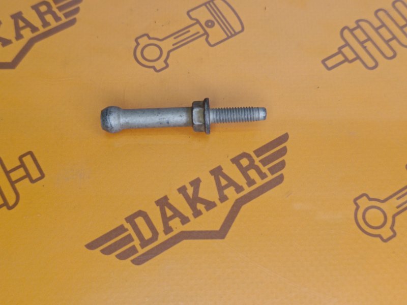 Крепление декоративной крышки ДВС, 500 рублей, Екатеринбург