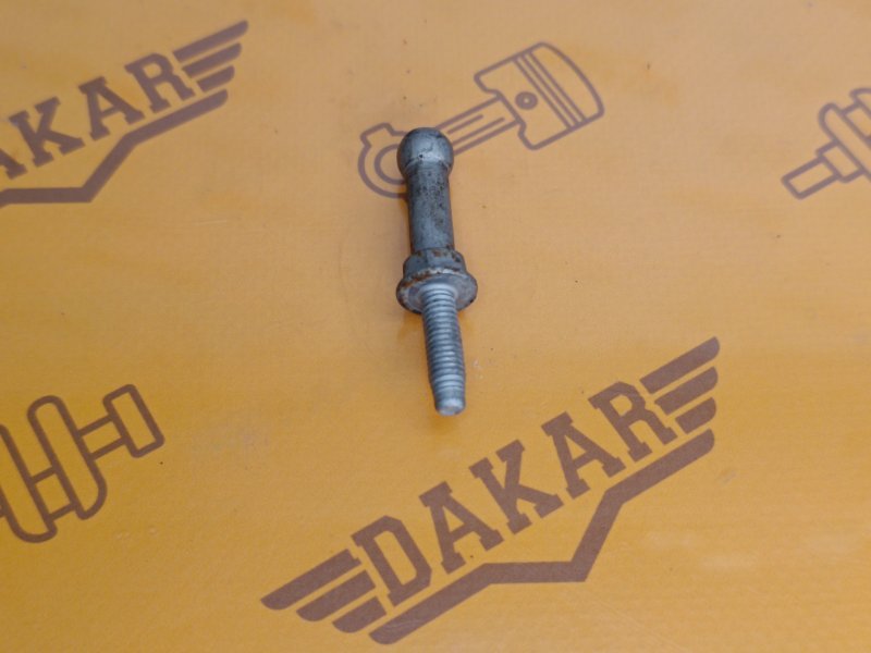 Крепление декоративной крышки ДВС, 500 рублей, Екатеринбург