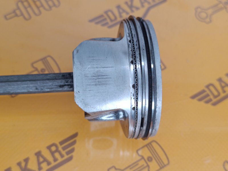 поршень с шатуном, 2500 рублей, Екатеринбург