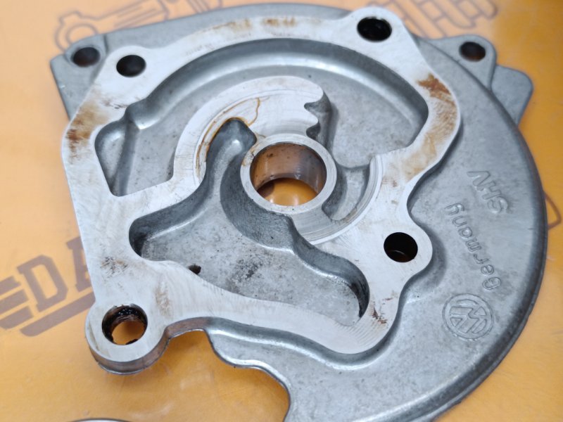 насос масляный, 2000 рублей, Екатеринбург