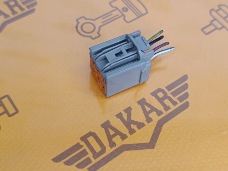 Разъём заднего фонаря, 500 рублей, Екатеринбург