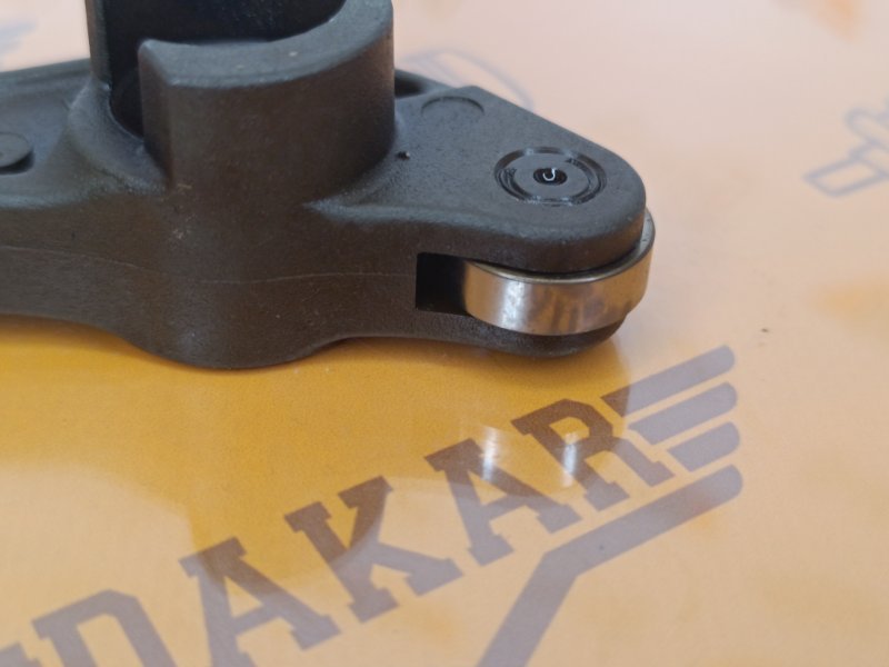 Коромысло впускного клапана, 1000 рублей, Екатеринбург