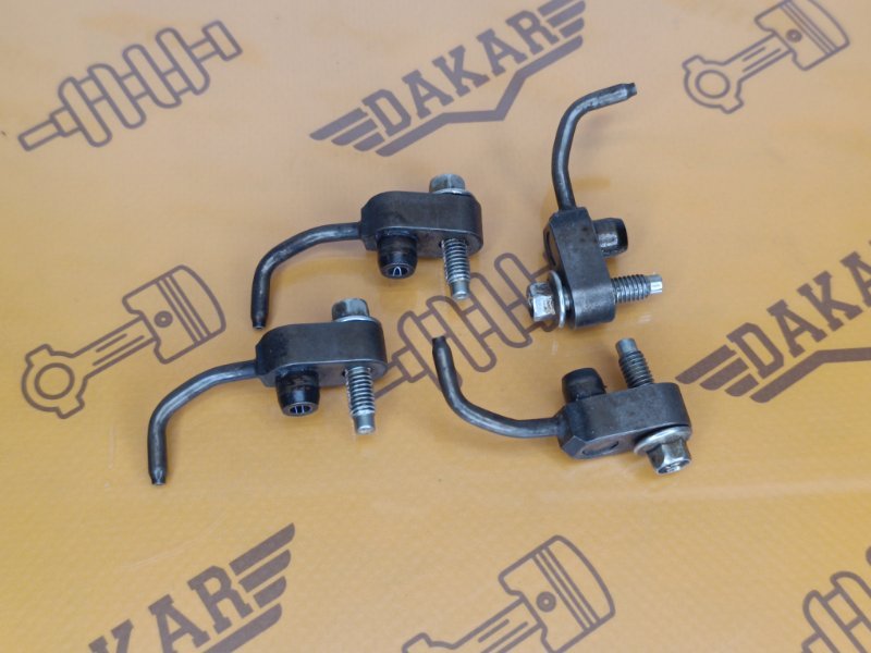 Комплект масляных форсунок, 1000 рублей, Екатеринбург