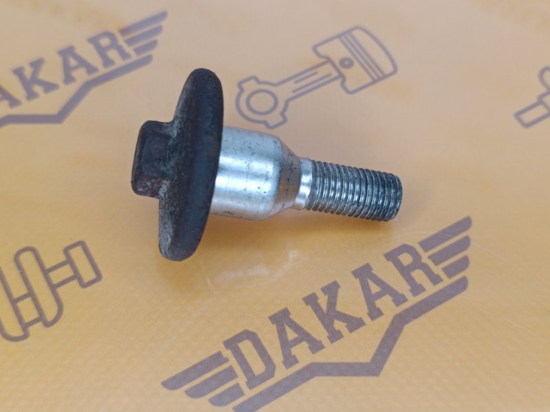 Болт масляного радиатора, 1000 рублей, Екатеринбург