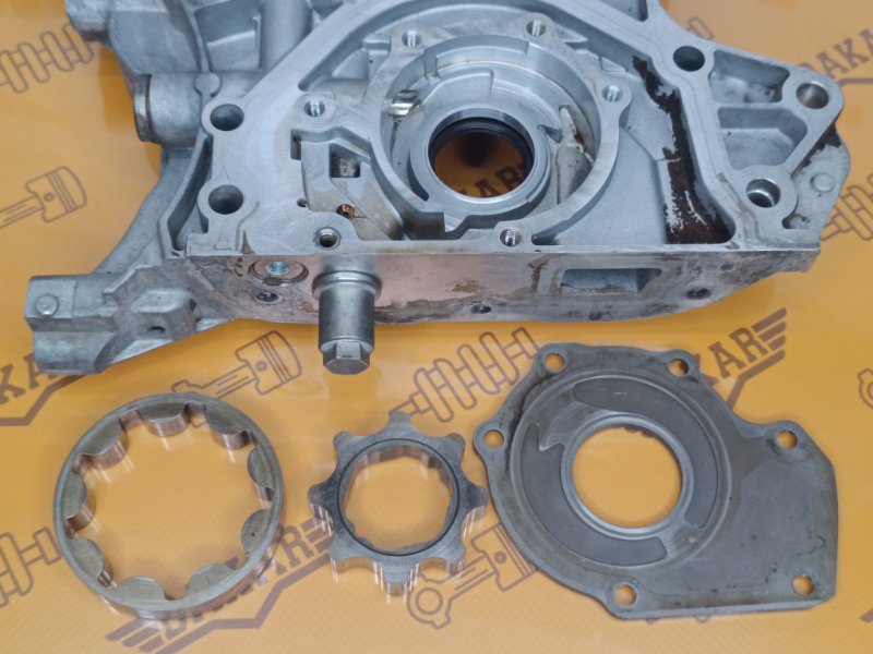 насос масляный, 8000 рублей, Екатеринбург