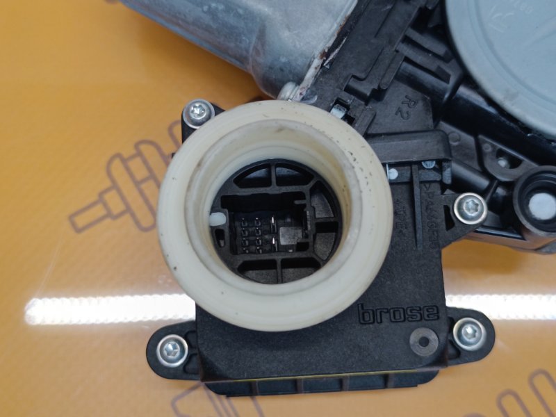 стеклоподъемник, 1000 рублей, Екатеринбург