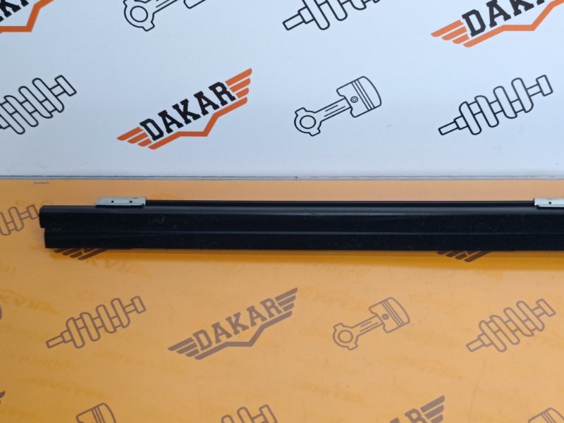 Уплотнитель стекла двери, 500 рублей, Екатеринбург