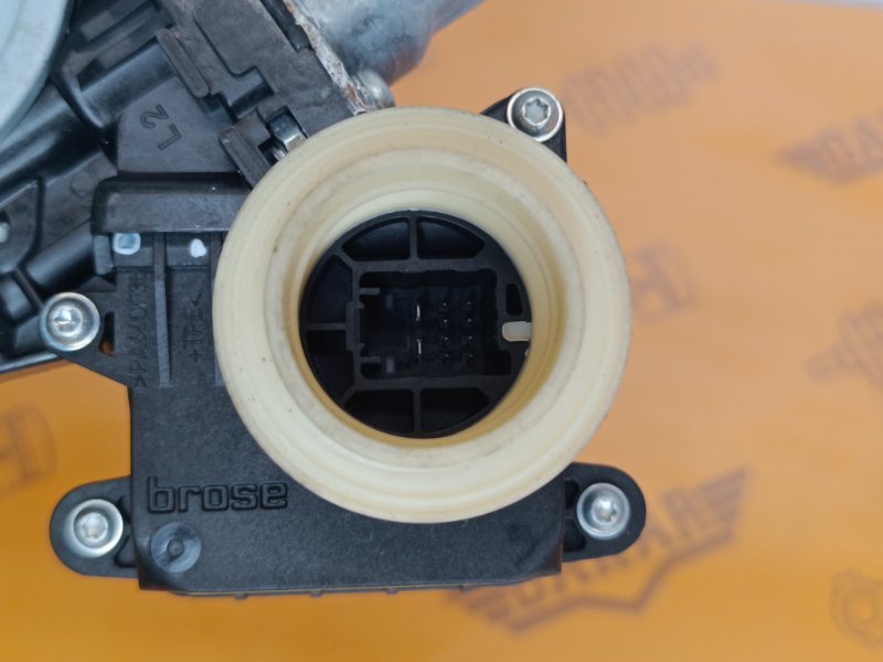 стеклоподъемник, 1000 рублей, Екатеринбург