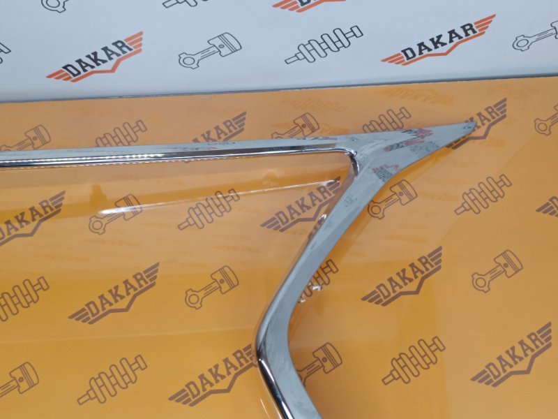 молдинг решетки радиатора, 12000 рублей, Екатеринбург