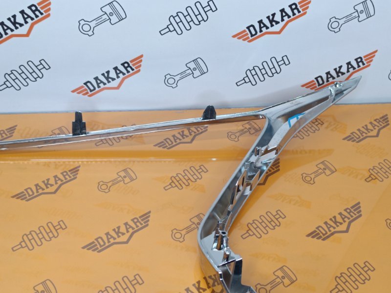 молдинг решетки радиатора, 12000 рублей, Екатеринбург