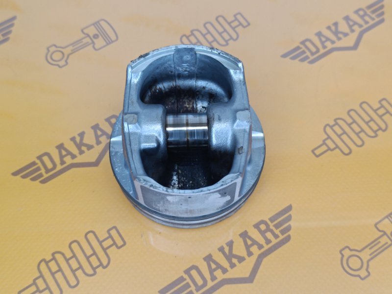 поршень, 2000 рублей, Екатеринбург