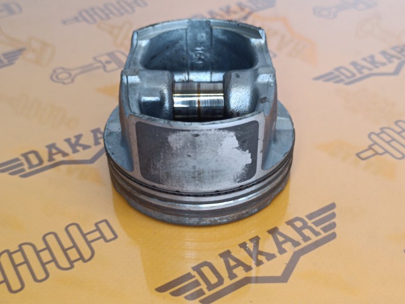 поршень, 2000 рублей, Екатеринбург