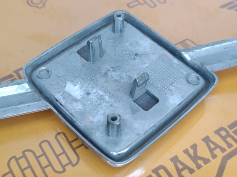 эмблема, 2000 рублей, Екатеринбург