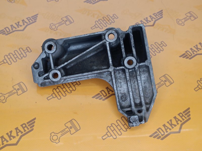 кронштейн компрессора кондиционера, 500 рублей, Екатеринбург