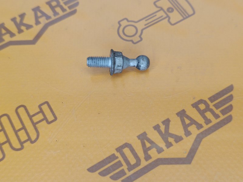 Крепление декоративной крышки ДВС, 500 рублей, Екатеринбург