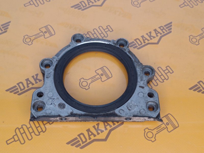 крышка двигателя, 500 рублей, Екатеринбург