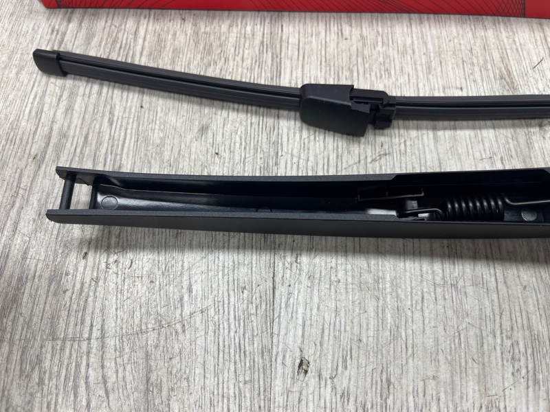 Поводок стеклоочистителя, 1700 рублей, Санкт-Петербург